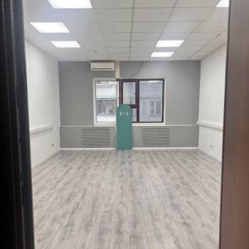 Сдается Нежилое помещение, 49 м²