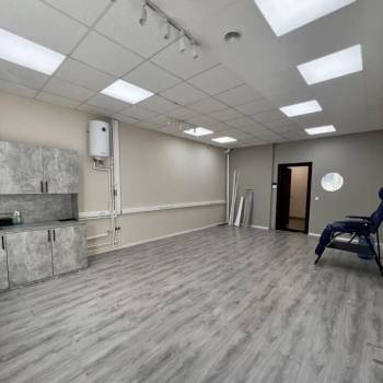 Сдается Нежилое помещение, 49 м²
