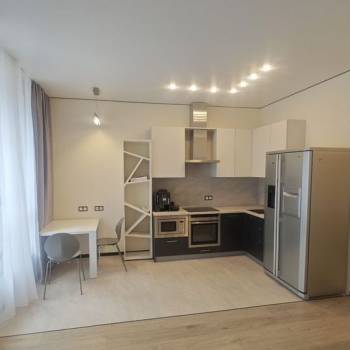 Сдается 1-комнатная квартира, 46 м²