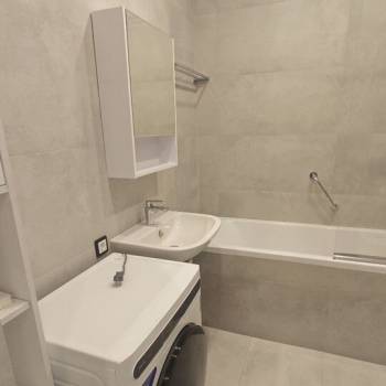 Сдается 1-комнатная квартира, 46 м²