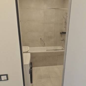 Сдается 1-комнатная квартира, 46 м²