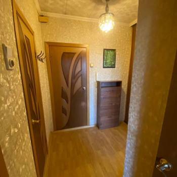 Продается 1-комнатная квартира, 42 м²