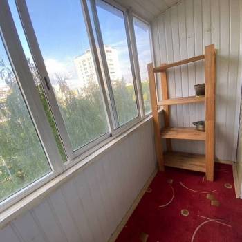 Продается 1-комнатная квартира, 42 м²