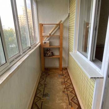 Продается 1-комнатная квартира, 42 м²
