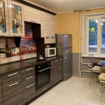 Сдается 1-комнатная квартира, 38 м²