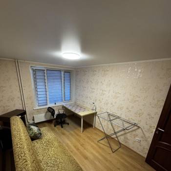 Сдается Комната, 80 м²