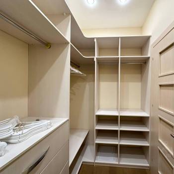 Продается 3-х комнатная квартира, 124,74 м²