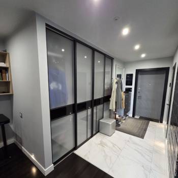 Продается 1-комнатная квартира, 54 м²