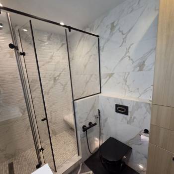 Продается 1-комнатная квартира, 54 м²