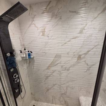 Продается 1-комнатная квартира, 54 м²