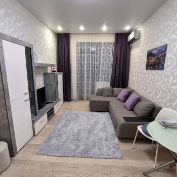Сдается 1-комнатная квартира, 42 м²