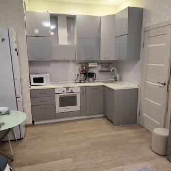Сдается 1-комнатная квартира, 42 м²