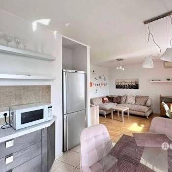 Сдается 2-х комнатная квартира, 52 м²
