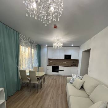Сдается 2-х комнатная квартира, 56 м²
