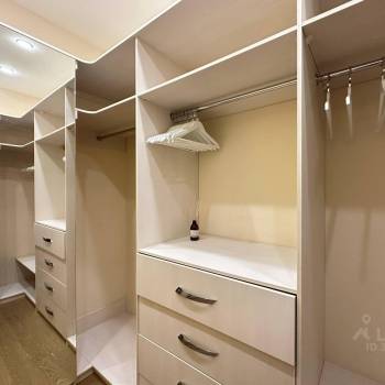 Сдается Многокомнатная квартира, 131 м²