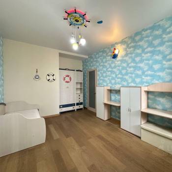 Сдается Многокомнатная квартира, 131 м²