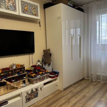 Продается 1-комнатная квартира, 37,7 м²