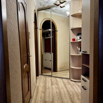 Продается 1-комнатная квартира, 37,7 м²