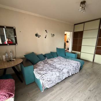 Сдается 1-комнатная квартира, 38 м²