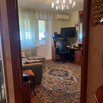 Продается 1-комнатная квартира, 35 м²