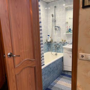 Продается 1-комнатная квартира, 35 м²