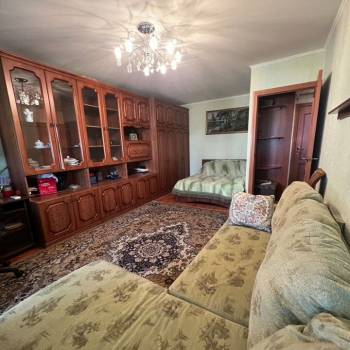 Продается 1-комнатная квартира, 35 м²