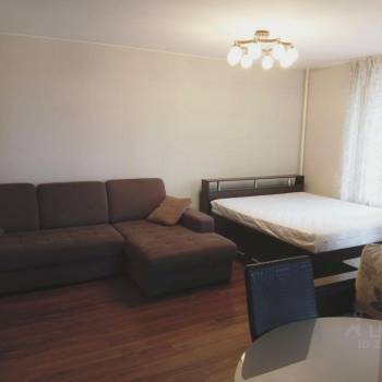 Сдается 1-комнатная квартира, 40 м²