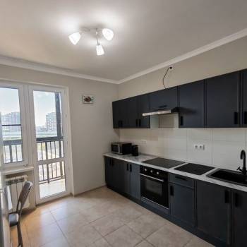 Сдается Многокомнатная квартира, 77,6 м²