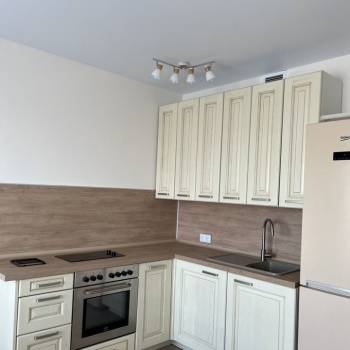 Продается 1-комнатная квартира, 41 м²