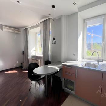 Сдается 1-комнатная квартира, 35 м²