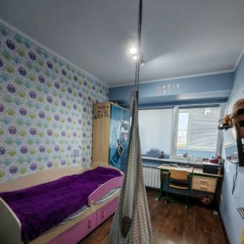 Продается Многокомнатная квартира, 72 м²