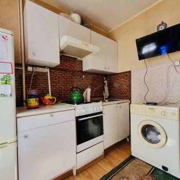 Продается 1-комнатная квартира, 32,8 м²