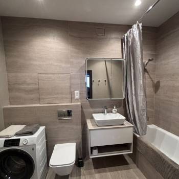 Сдается 2-х комнатная квартира, 67 м²