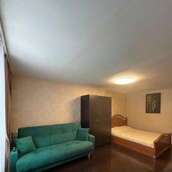 Продается 1-комнатная квартира, 32 м²