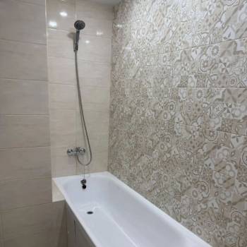Продается 1-комнатная квартира, 43 м²