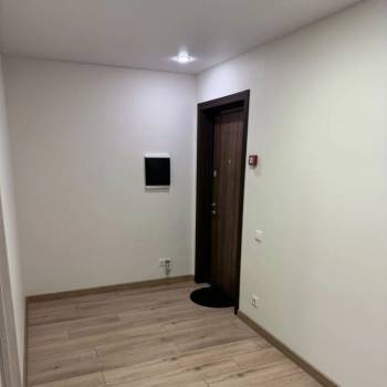 Продается 1-комнатная квартира, 43 м²