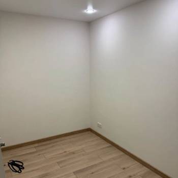 Продается 1-комнатная квартира, 43 м²