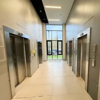 Продается 1-комнатная квартира, 47 м²