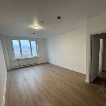 Продается 1-комнатная квартира, 47 м²