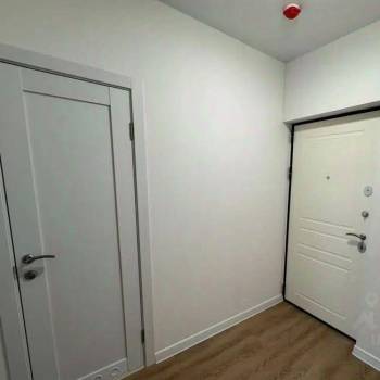 Продается 1-комнатная квартира, 47 м²