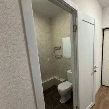 Продается 1-комнатная квартира, 47 м²