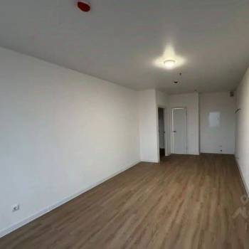 Продается 1-комнатная квартира, 47 м²