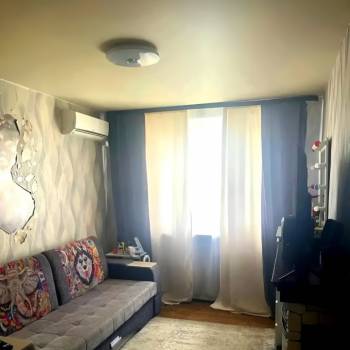Продается 3-х комнатная квартира, 63 м²