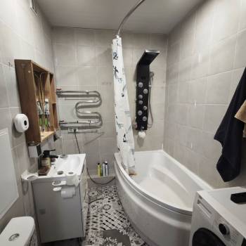 Продается 1-комнатная квартира, 42,2 м²