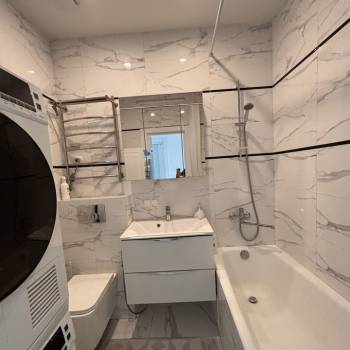 Сдается Многокомнатная квартира, 65 м²