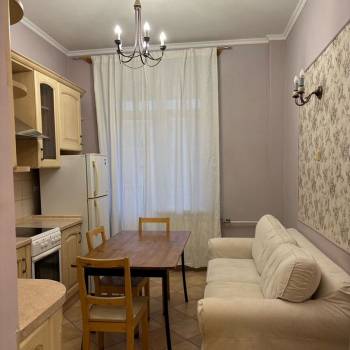 Сдается 1-комнатная квартира, 46,9 м²