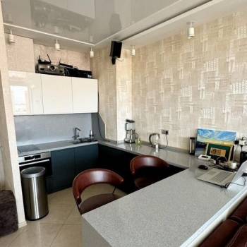 Сдается 1-комнатная квартира, 50 м²