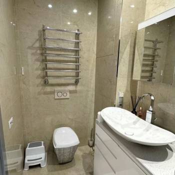 Сдается 1-комнатная квартира, 50 м²