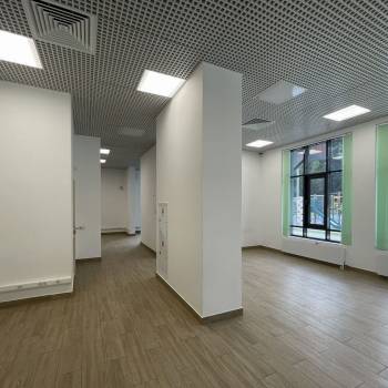 Продается Нежилое помещение, 67 м²