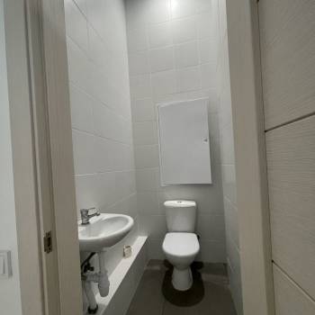 Продается Нежилое помещение, 67 м²